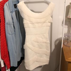White BCBG cocktail dress! Size 0. Worn once!